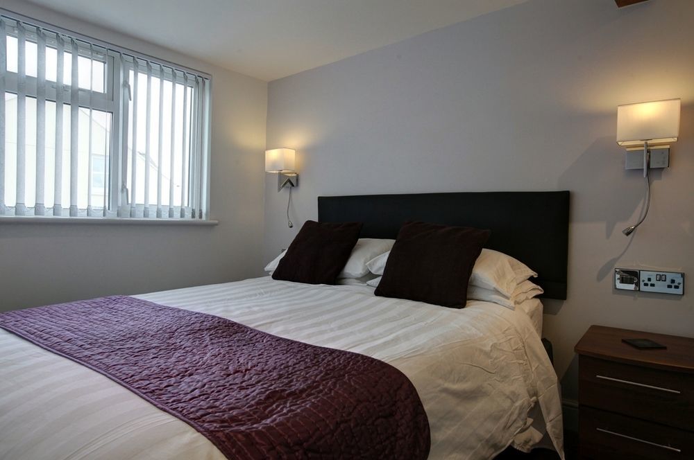 Farnham 4*