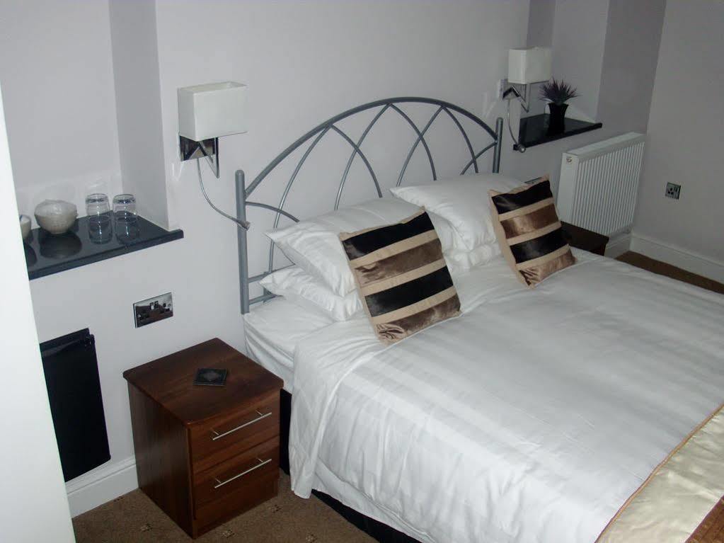 Guest house Farnham 4*